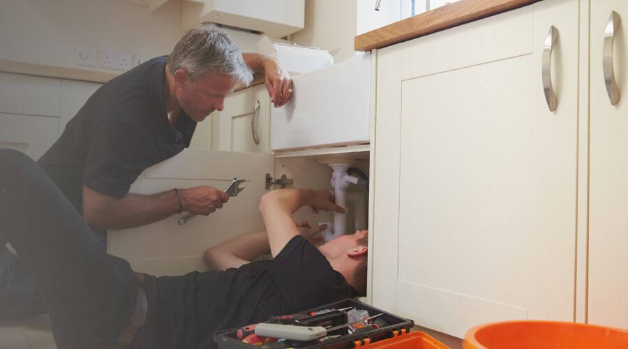 Professional burst pipe repair services in Elaine, AR